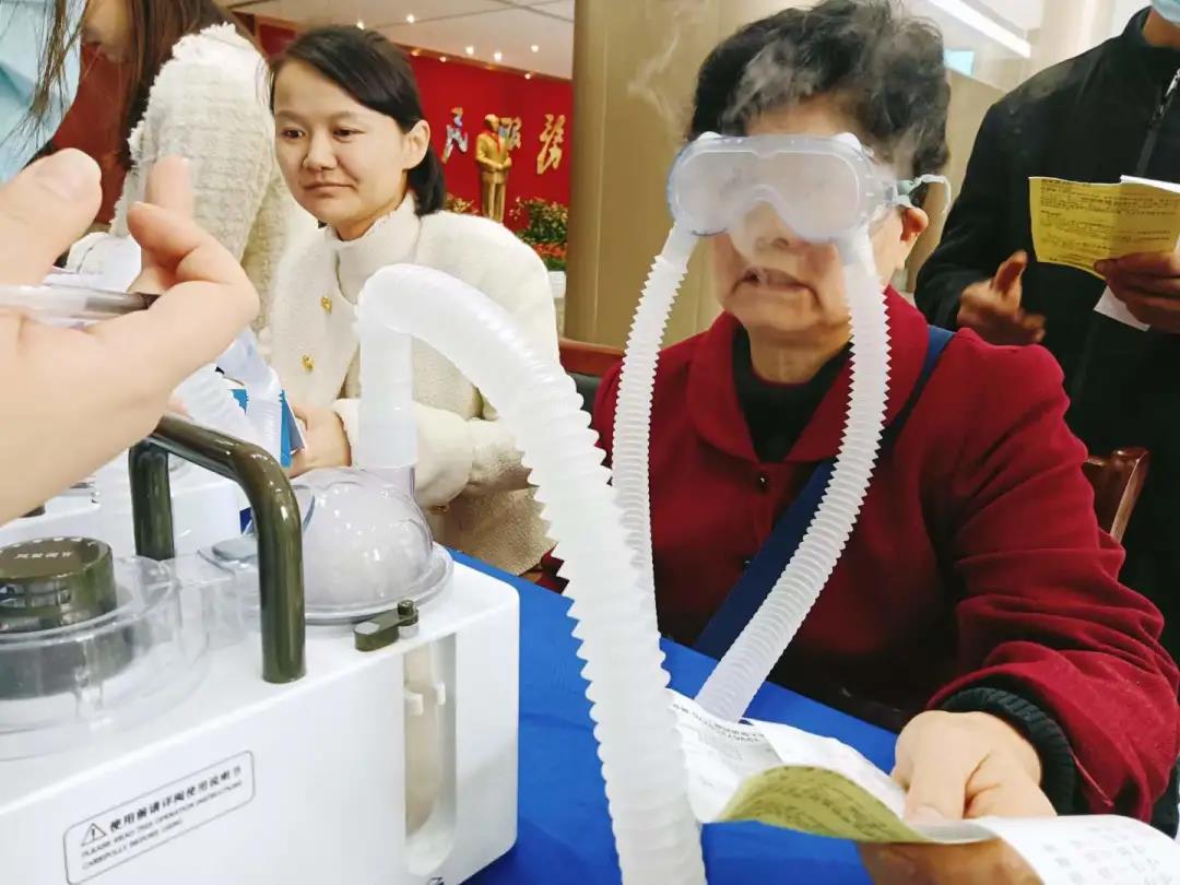 关爱职工眼健康 守护心灵之窗——湘潭爱尔眼科走进湘潭城发集团