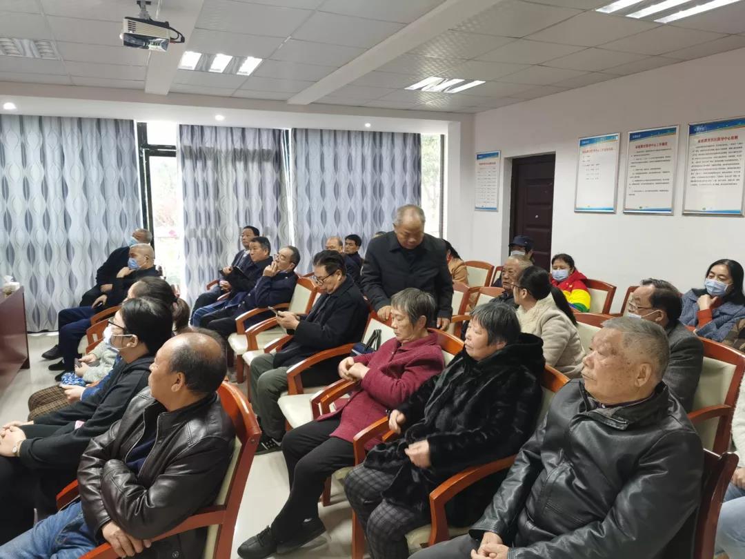 感恩有你，与EYE同行——湘潭爱尔眼科开展感恩节眼健康系列科普活动