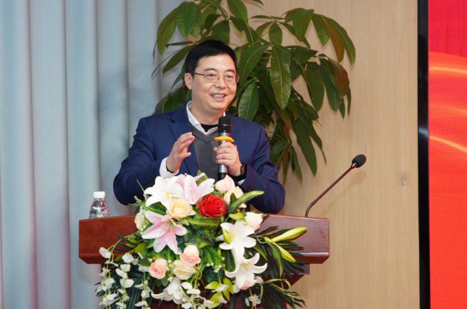 爱尔眼科医院集团第二党支部联合我院党支部开展“传承红色基因，携手共建未来”党日活动插图(6)